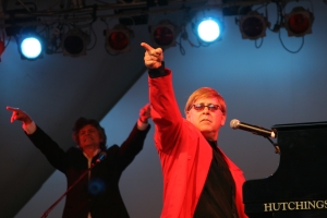 Elton Jack Red Jacket (002)